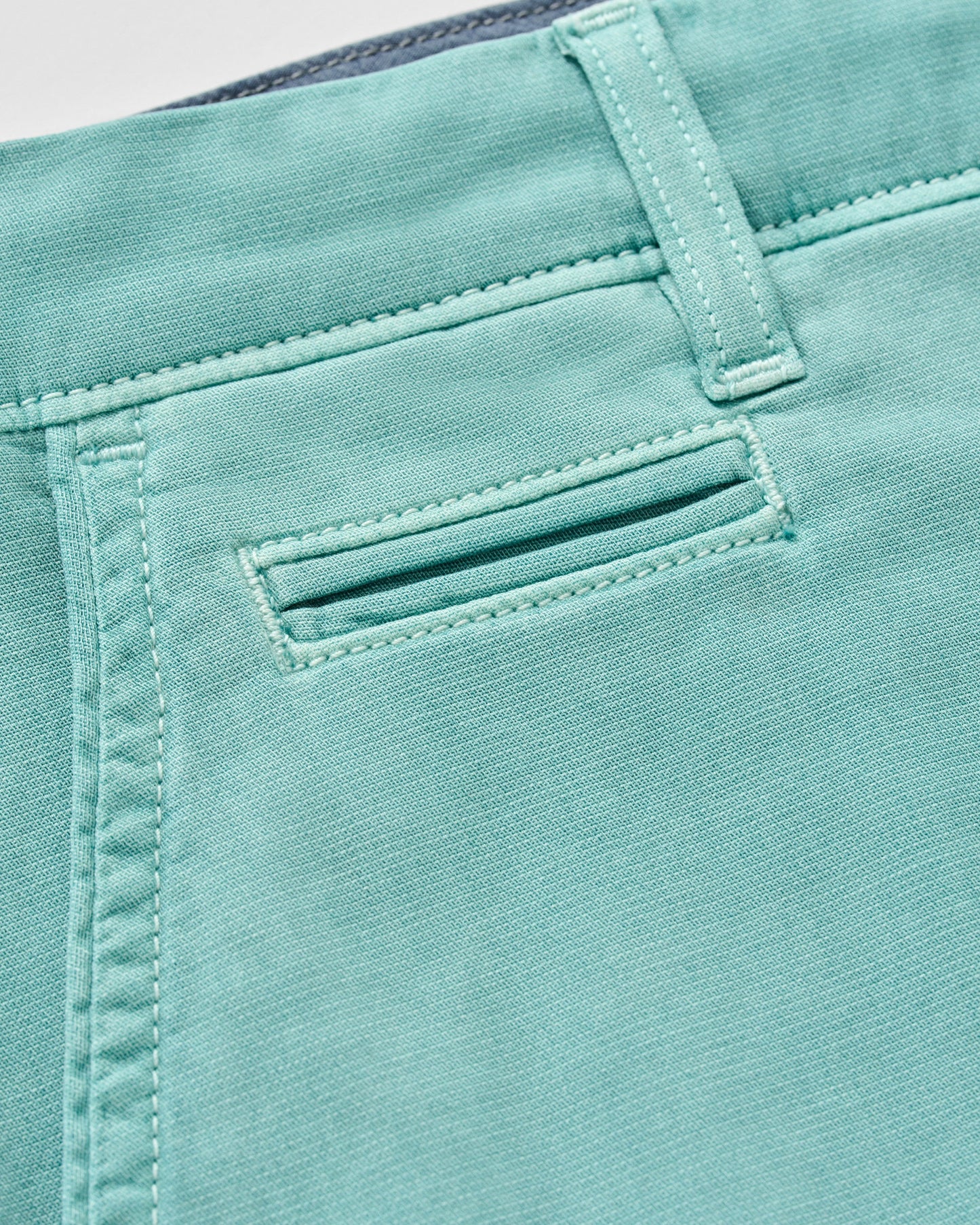 8" Nassau Cotton Blend Shorts Green Grass