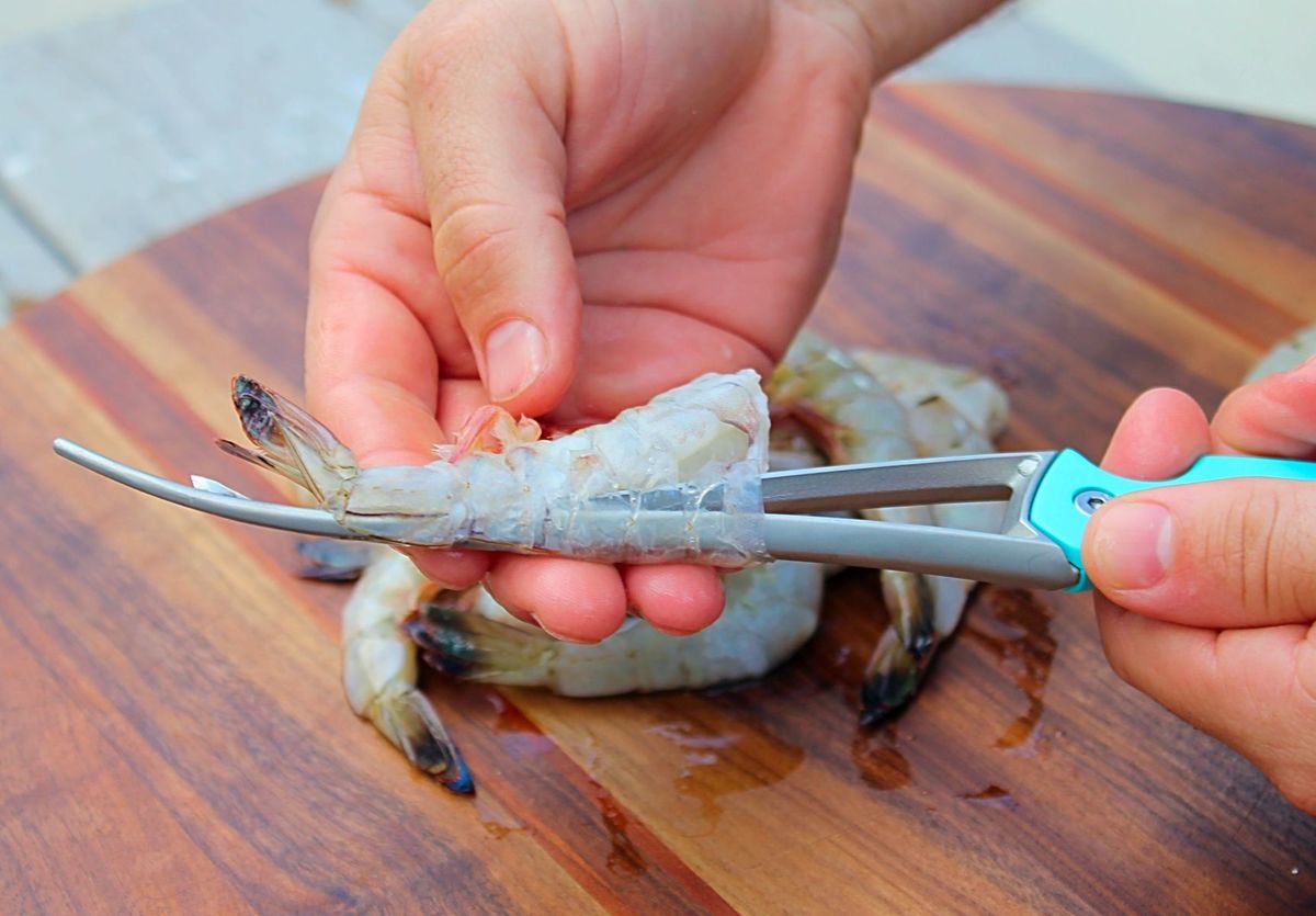 Frogmore Shrimp Cleaner - Beau Outfitters