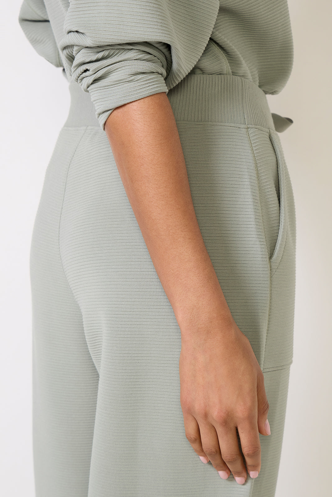 Ws AirEssentials French Rib Wide Leg Pant Sage Brush