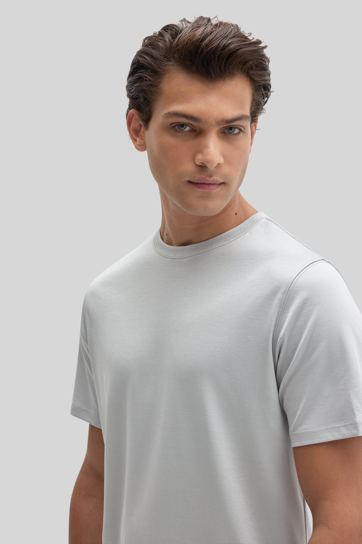 The Barakett Tee Dove Gray