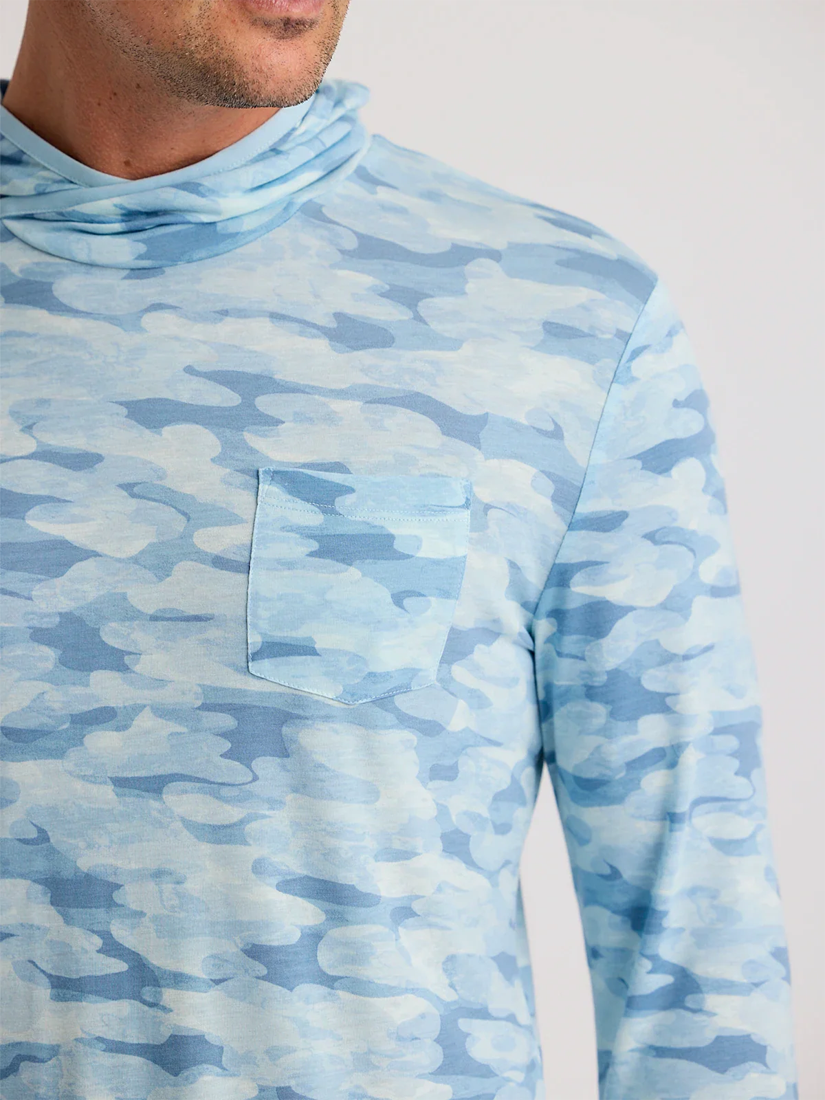 Bamboo Lightweight Hoodie Seasmoke Camo Surf Blue