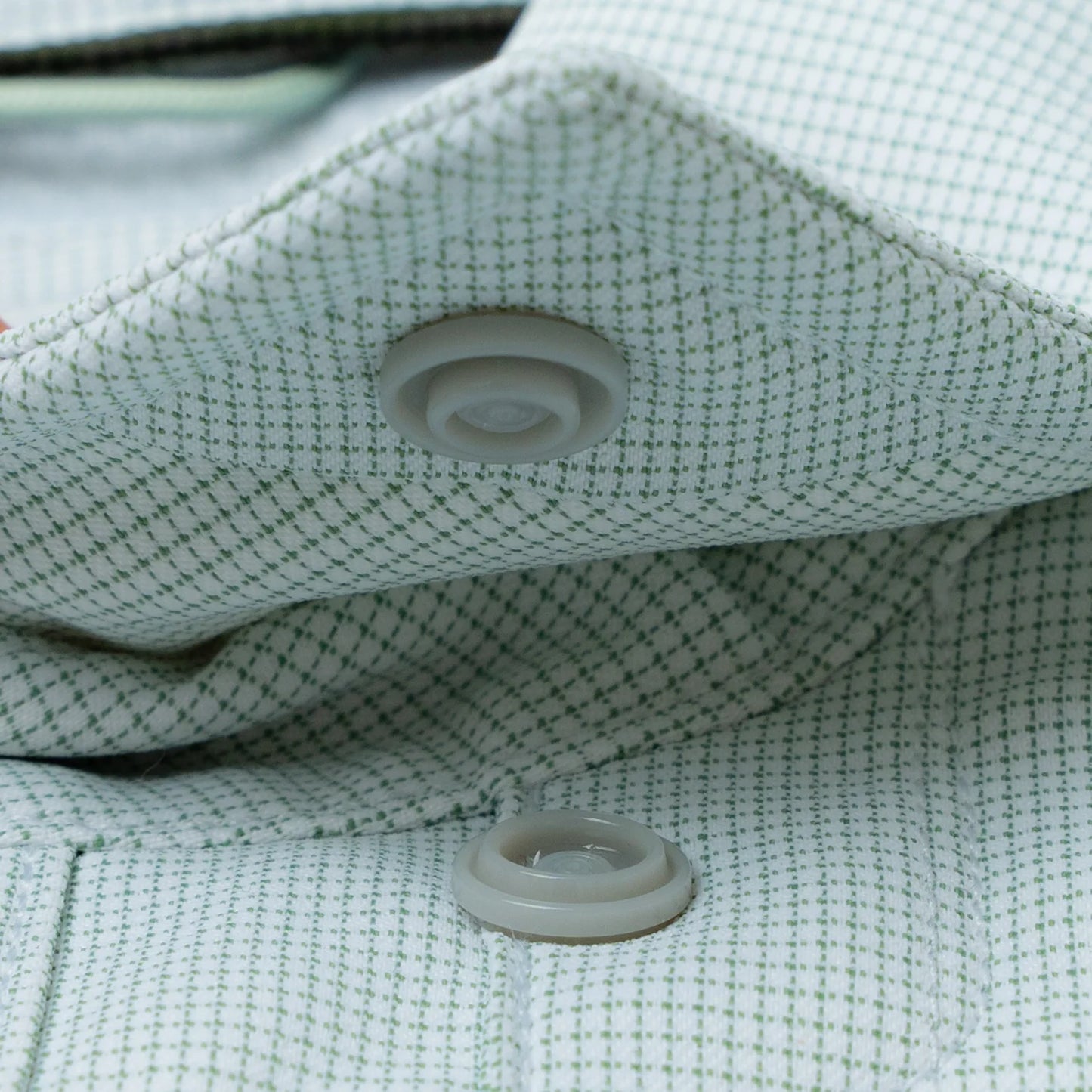 The Green Monster Ultra-Light SS Shirt Reg Fit Evergreen