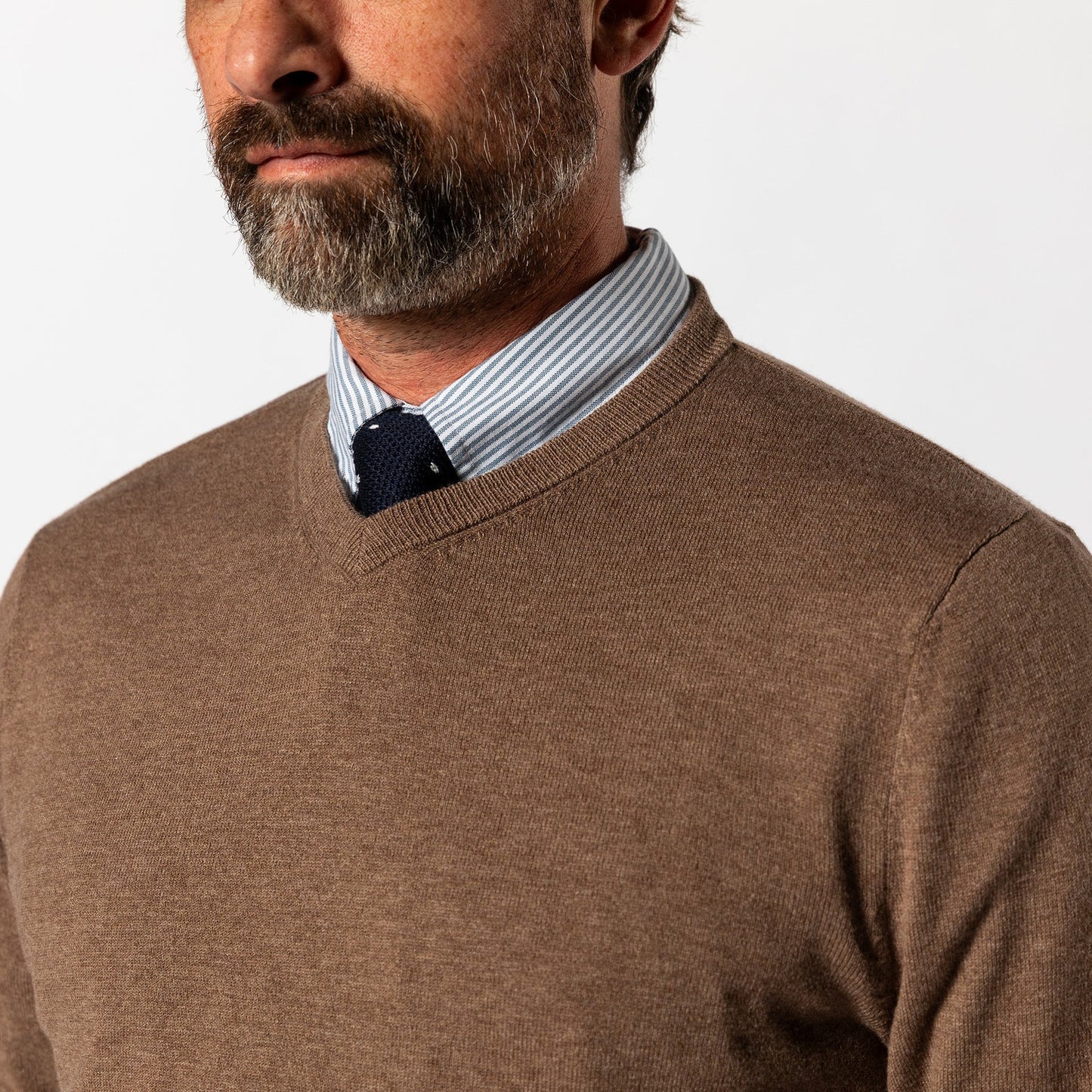 Buckley Merino V-Neck Sweater Dark Oak