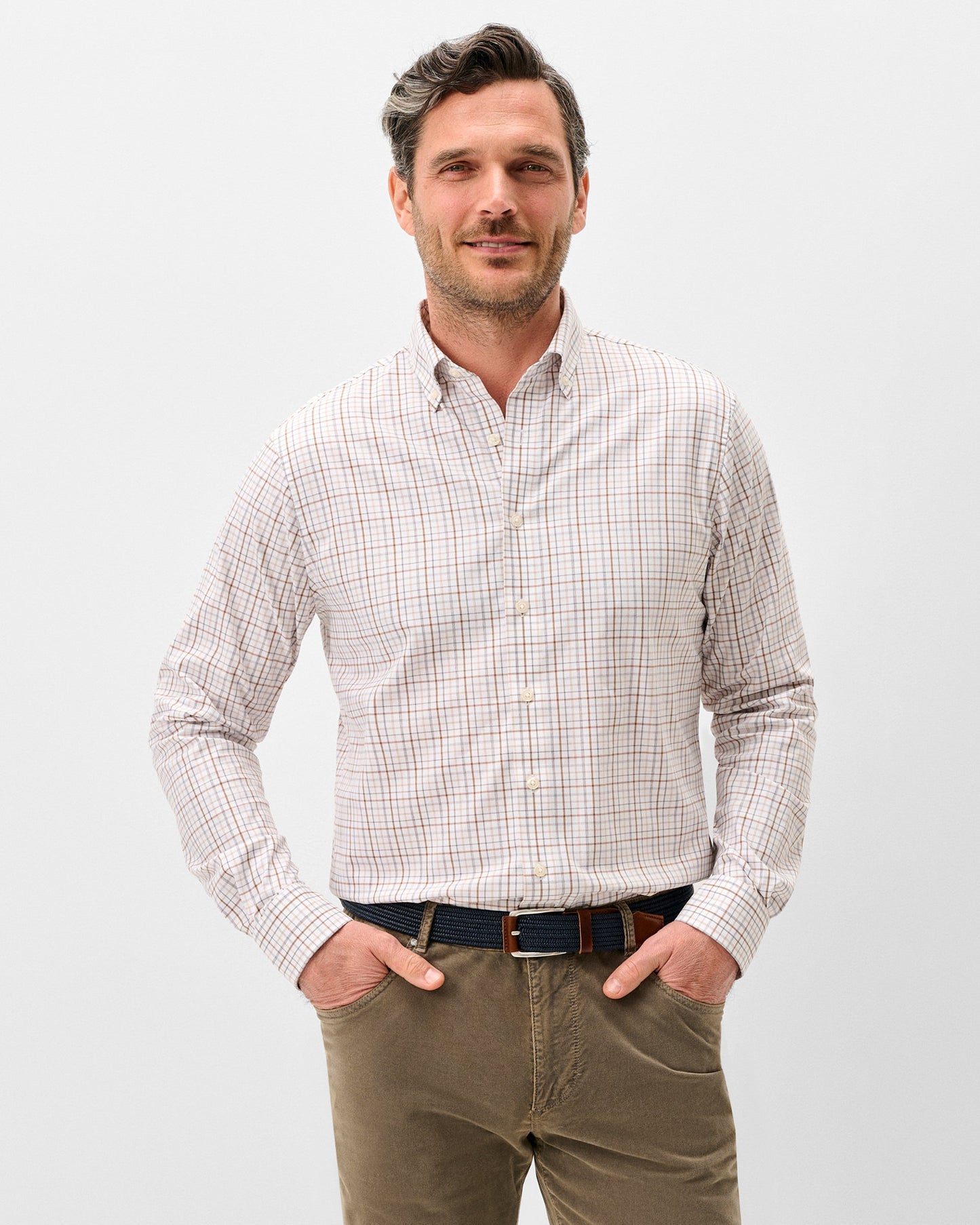 Men's white plaid long-sleeve button-down shirt with button-down collar