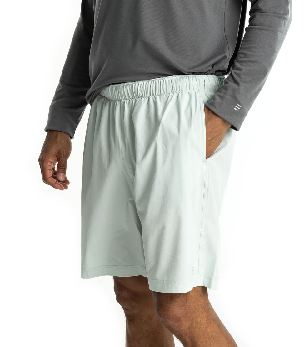 8" Breeze Short Surf Spray