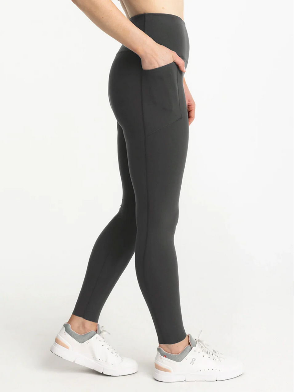 Ws All Day 7/8 Pocket Legging Black Sand