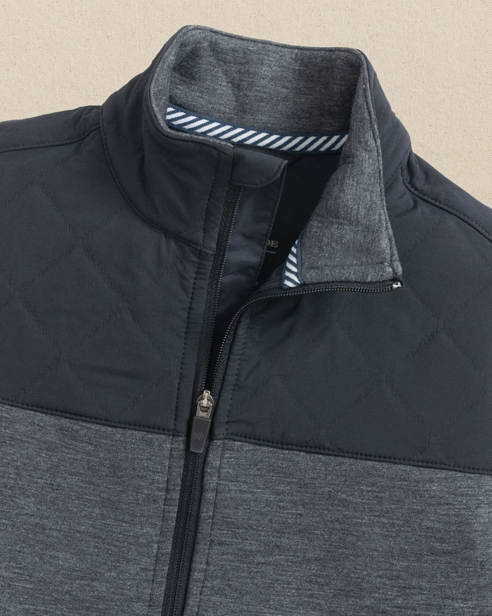 Youth Waterfront Quilted Vest Caviar Black