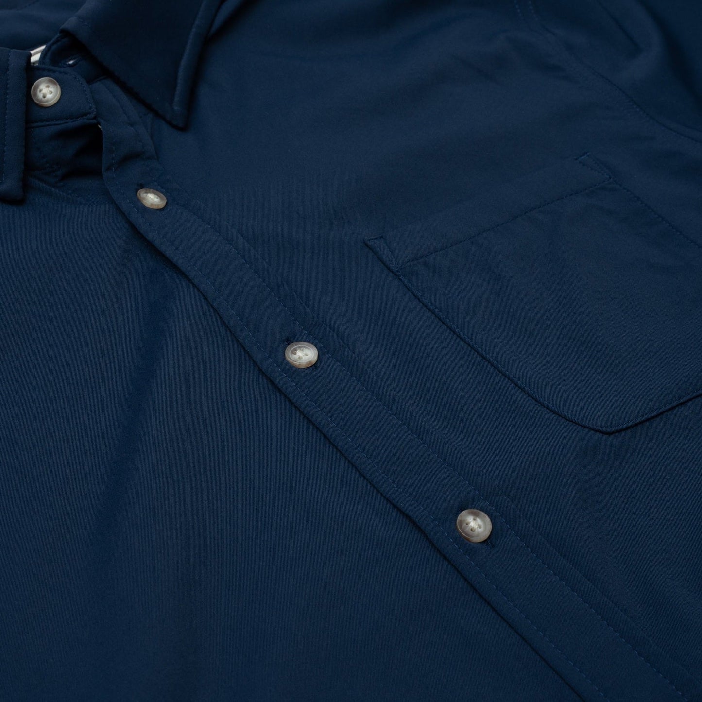 The Listo Ultra-Lite SS Shirt Slim Fit Navy
