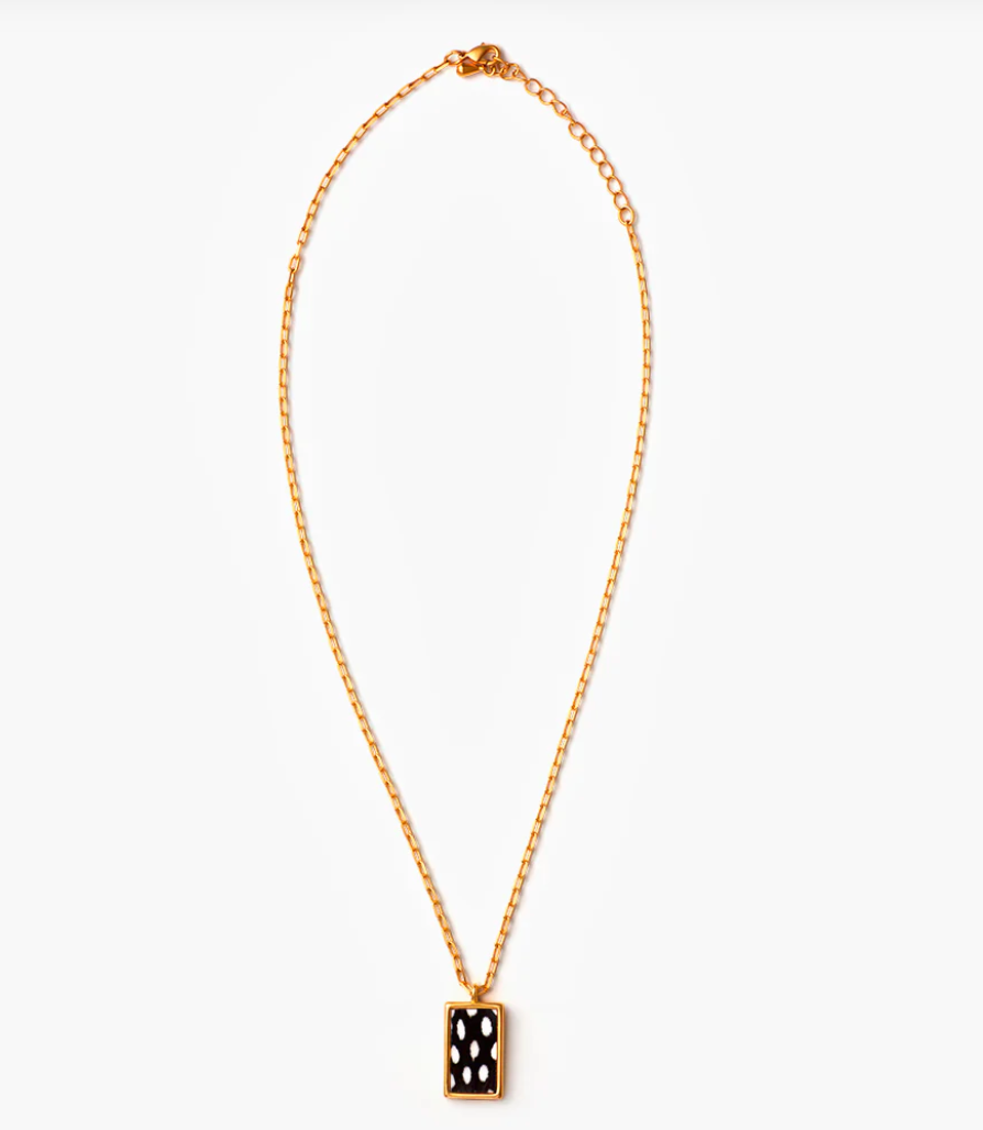 Yeol Rectangle Pendant Necklace